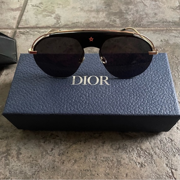 Dior Accessories - Christian Dior Dio(r)evolution Sunglasses . 2M22K 58-15 145 Black Gold . New